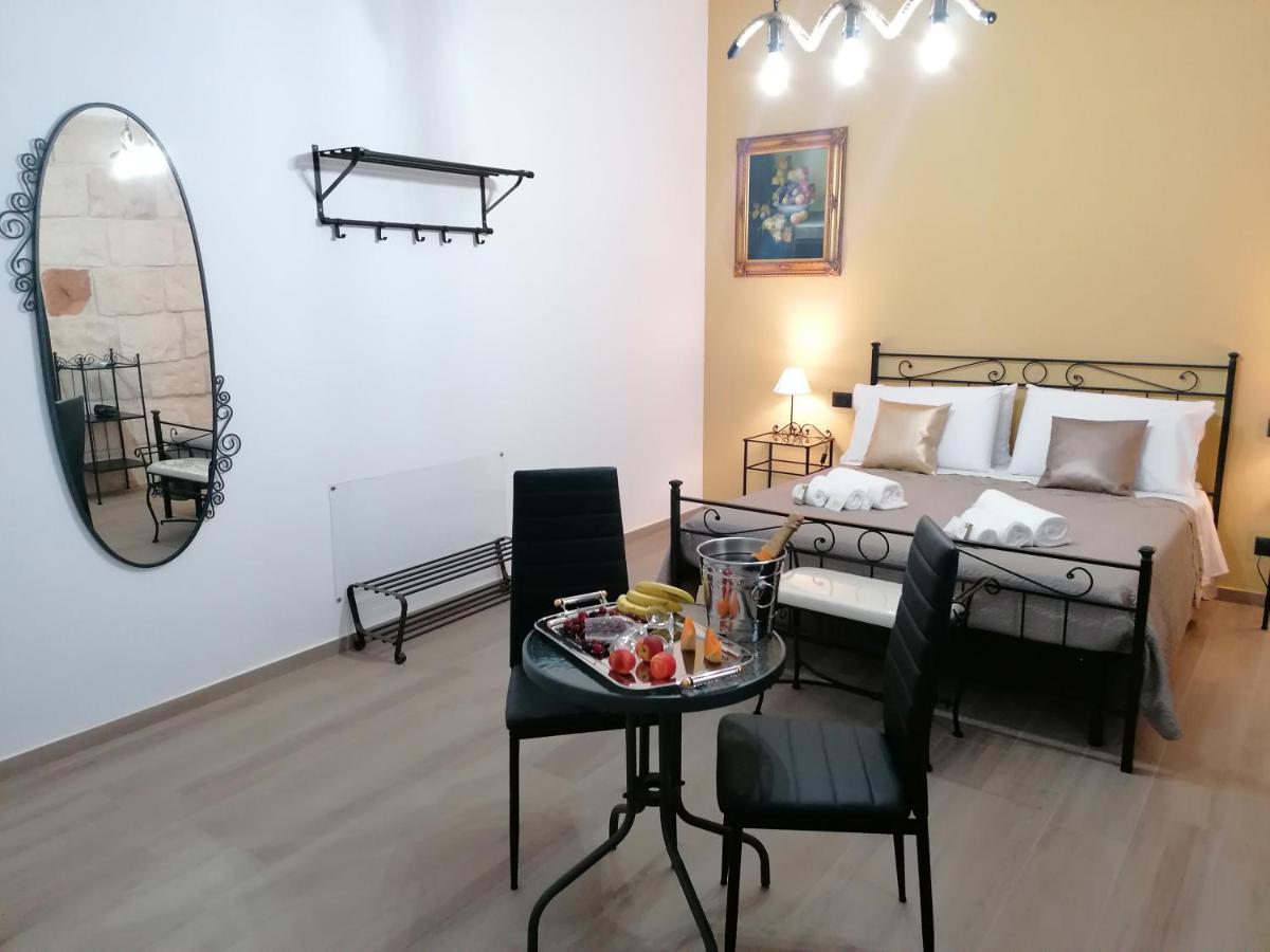 B&B 36 Passi Dal Mare 2.0 Trapani Buitenkant foto