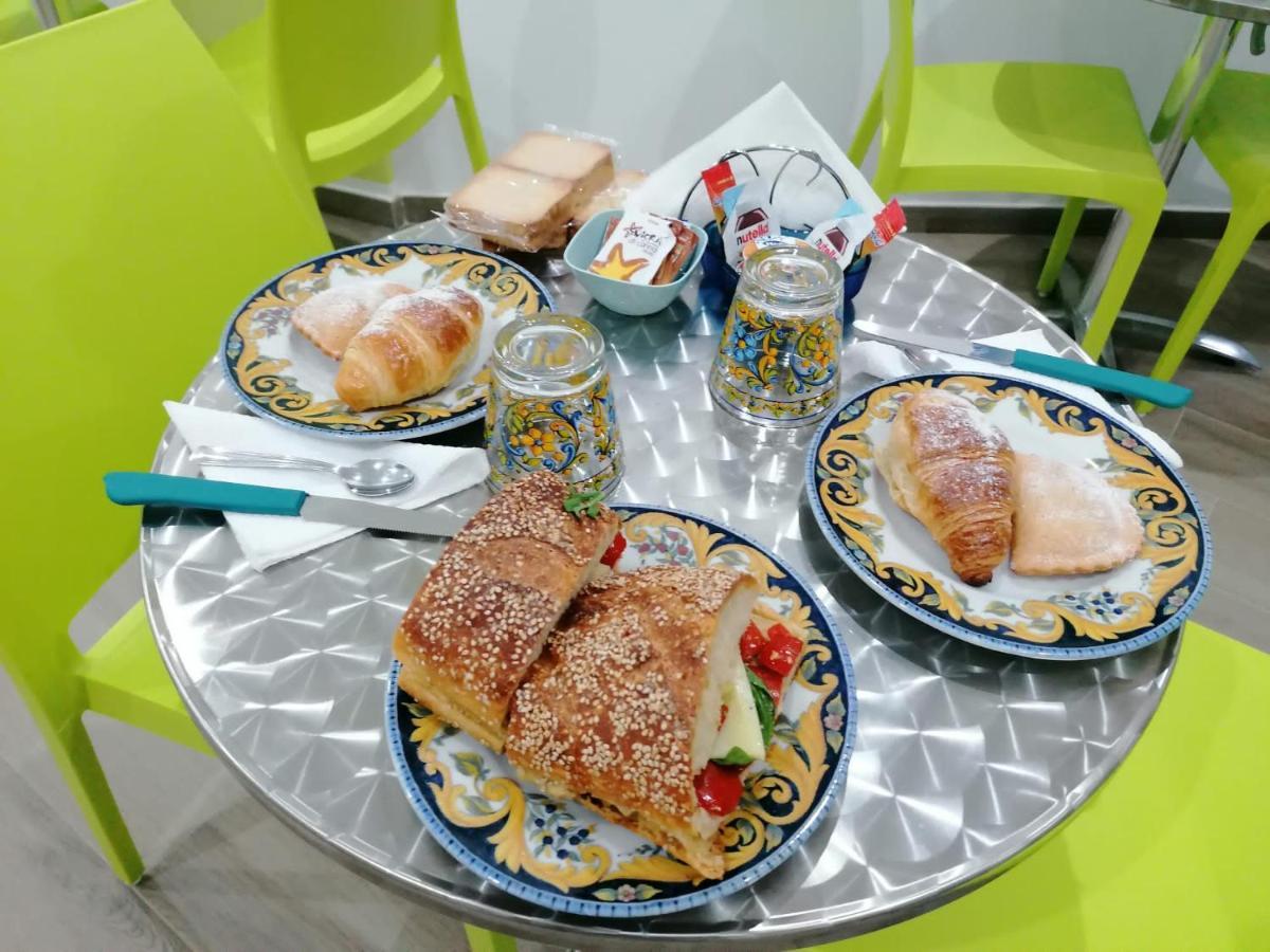 B&B 36 Passi Dal Mare 2.0 Trapani Buitenkant foto